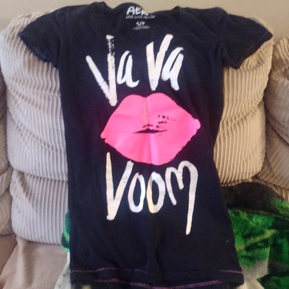 Tee shirt